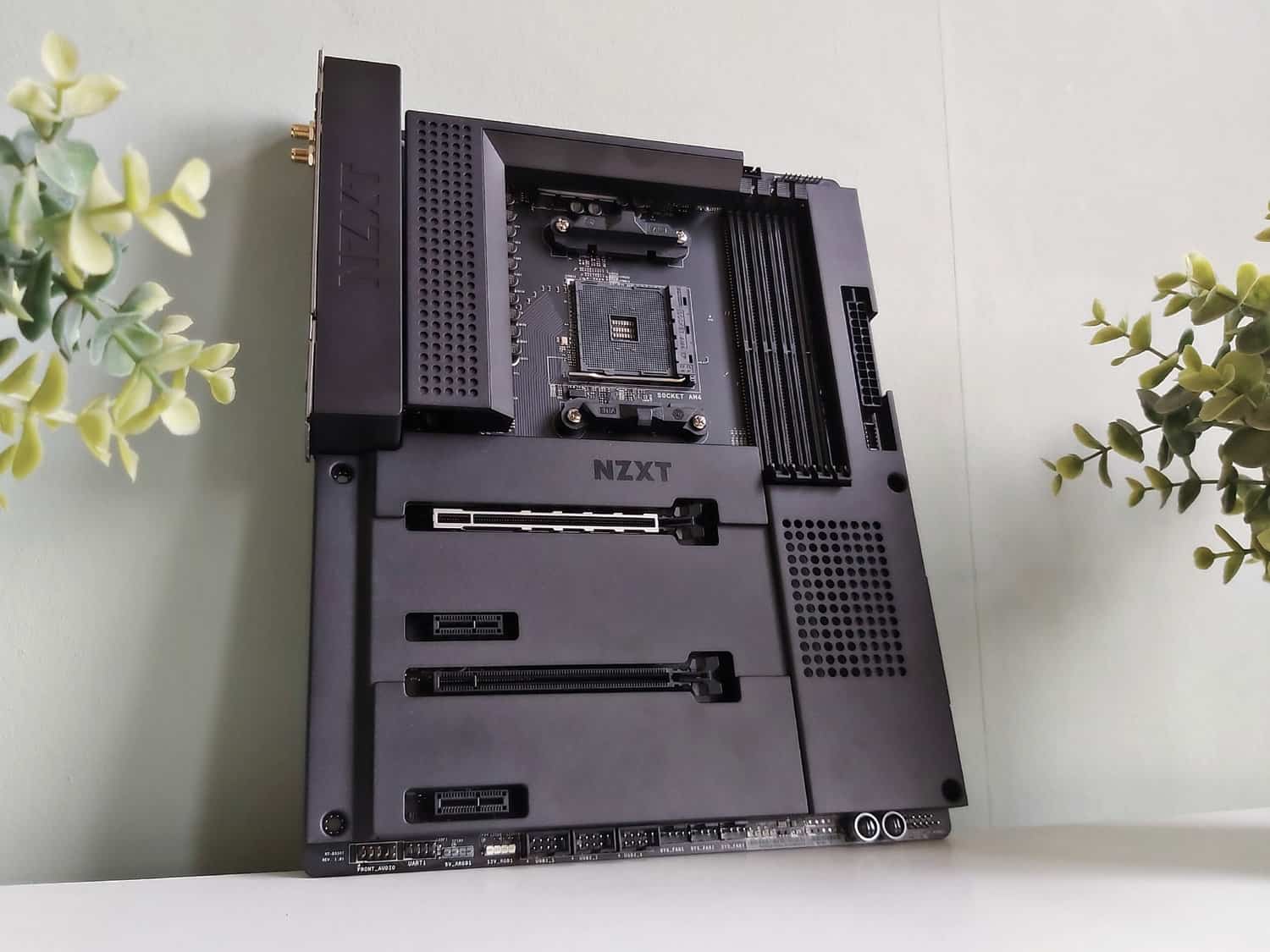 NZXT N7 B550 Review: NZXT Meets AMD