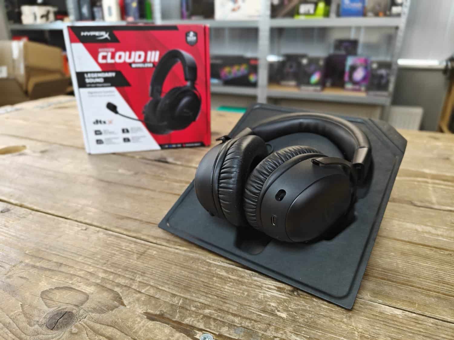 HyperX Cloud III Wireless - TechGaming