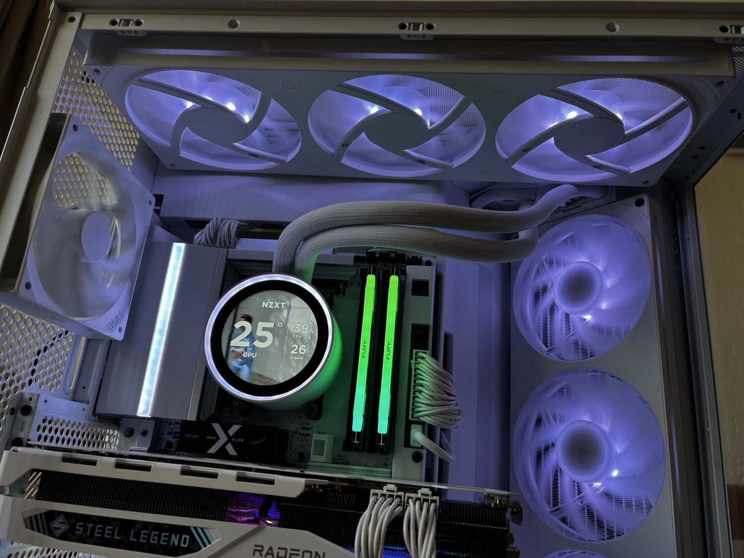 NZXT H9 Flow RGB - TechGaming